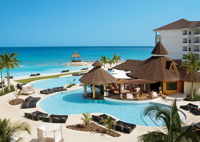 Secrets St. (adults Only) Hotel *